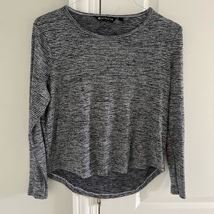 Athleta Long Sleeve Top